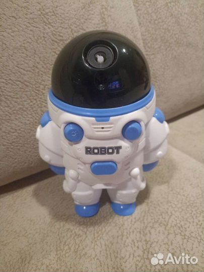 Робот мыльные пузырьки