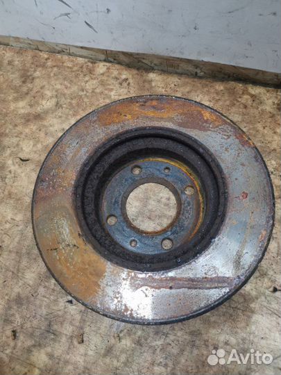 Тормозной диск передний левый Hyundai Getz хетчбек