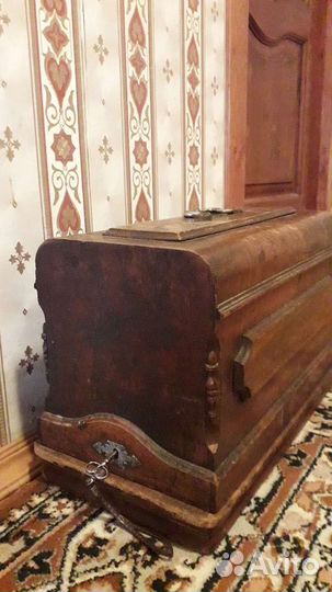 Швейная машинкаNaumann