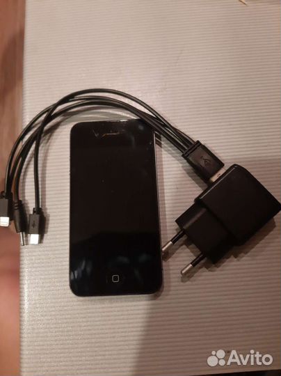 iPhone 4S, 16 ГБ