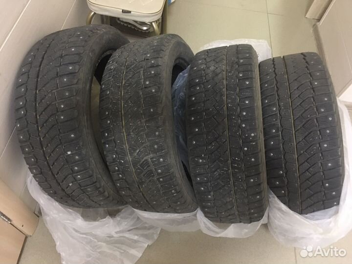 Viatti Brina Nordico V-522 215/50 R17 100L