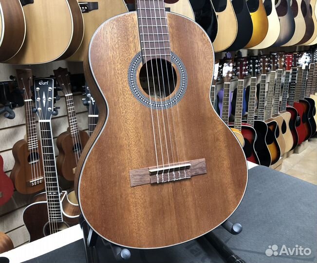 Гитара классическая 3/4, Индонезия