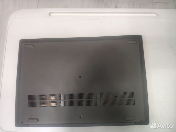 Lenovo v15 igl