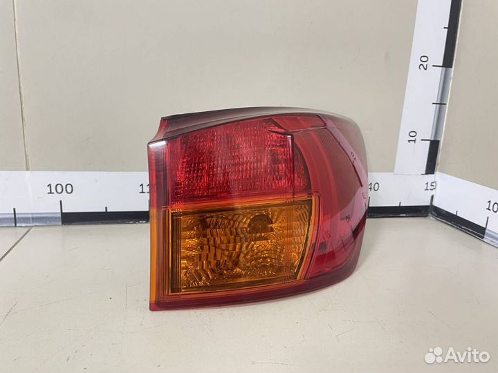 Фонарь задний наружный правый Lexus IS 250/350 200