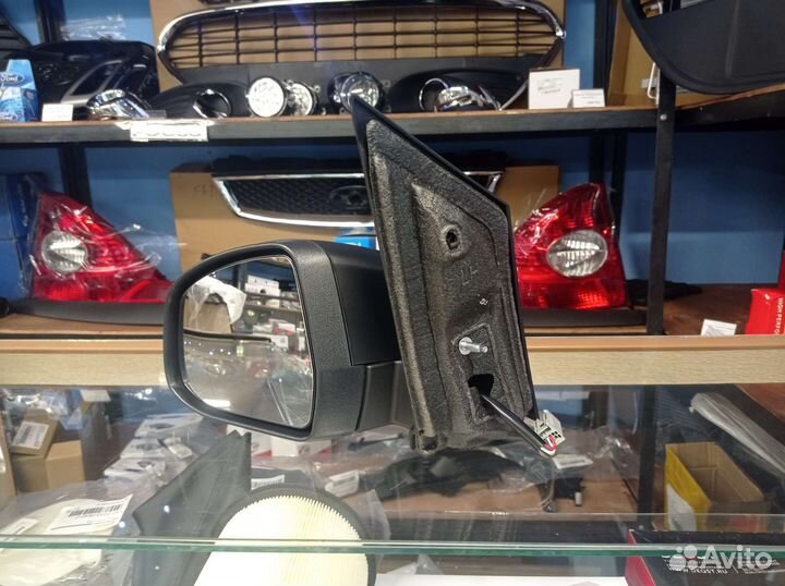 Зеркало Ford Focus 2 левое 08-11