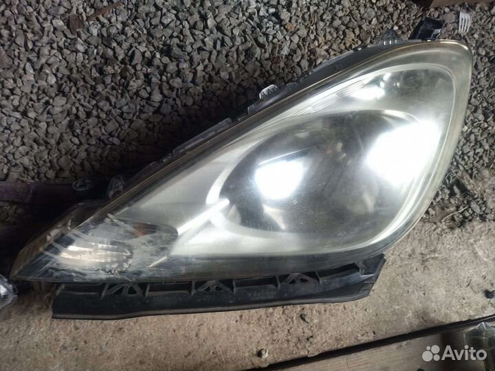 Фара honda fit