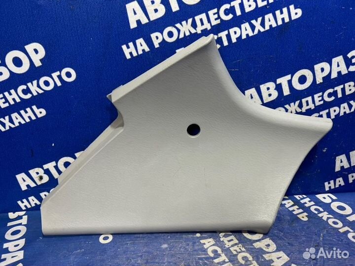 Обшивка задней стойки Chery Qq6 седан 2007