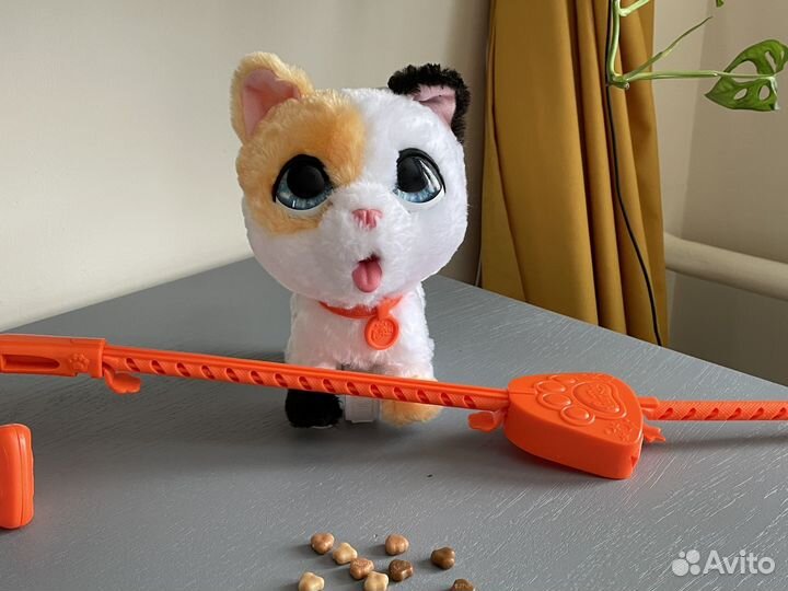 Котик FurReal Friends