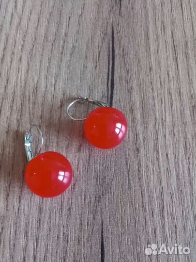 Серьги коралловые