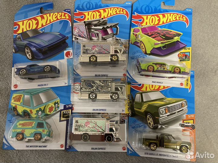 Hot wheels разные