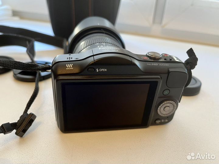 Panasonic Lumix gf3 с объективом H-FS014042