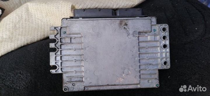 Блок управления двс Nissan March