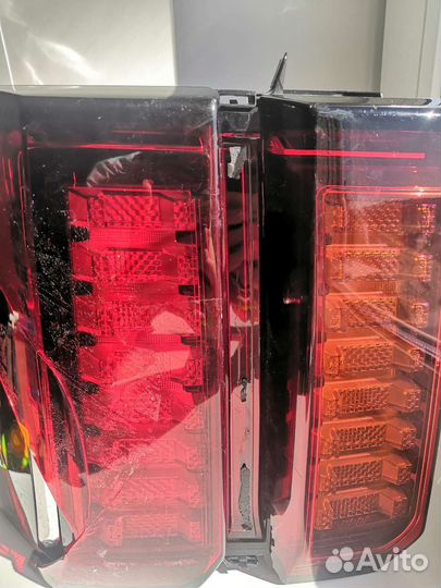 Фонарь левый задний оригинал KIA sorento 4