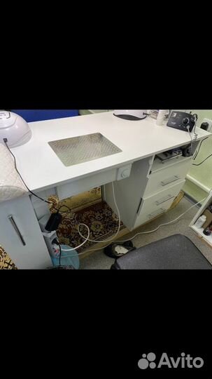 Вытяжка маникюрная