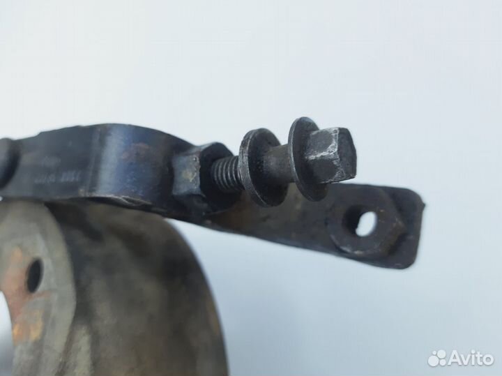 Крышка двигателя Ford Mondeo 1