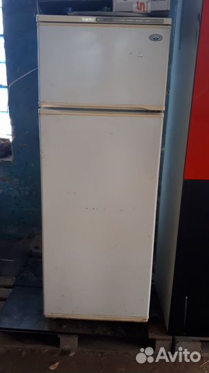 Холодильник атлант бу