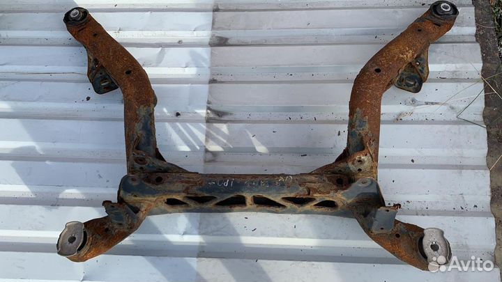 Балка задней подвески Audi A4 B8