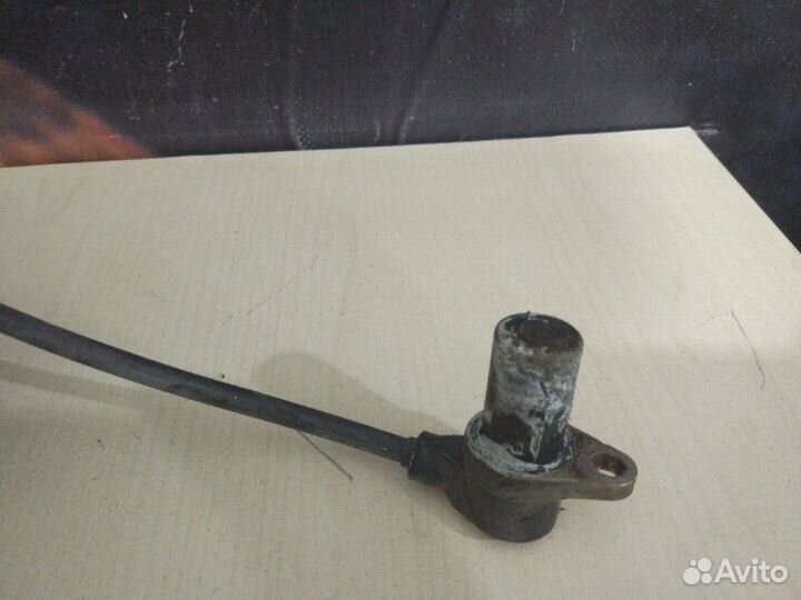 Датчик ABS задний левый Audi A4 B6 AMB 2001