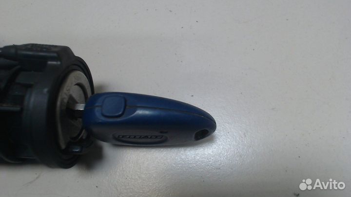 Замок зажигания Fiat Multipla, 2001