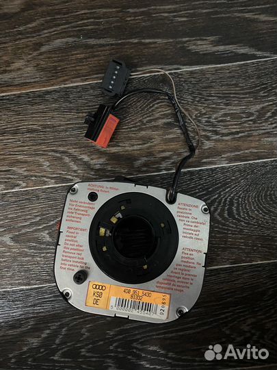 Шлейф руля Ауди 4D0951543D