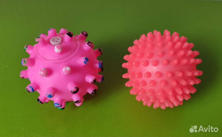 Мячик для игры собак