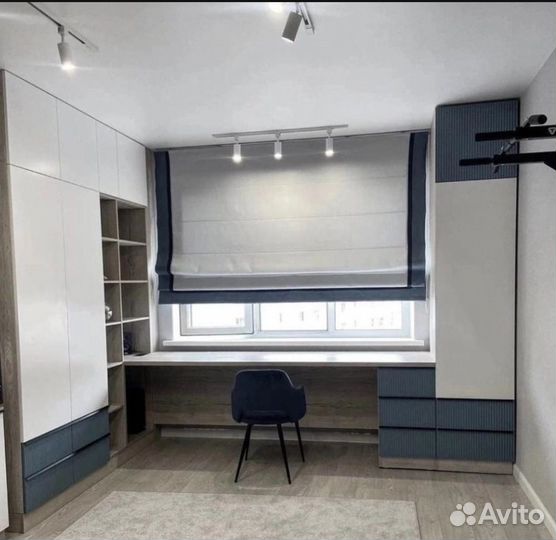 Рабочая зона с шкафом