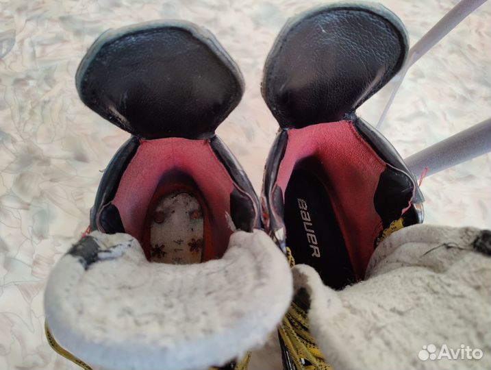 Коньки Bauer APX2 профессиональные на 9-13 лет