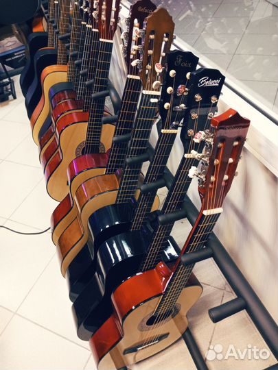 Гитары поврежденные