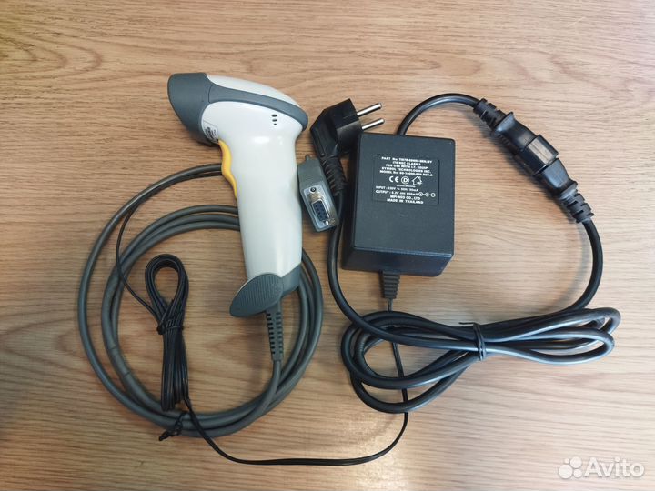 Сканер Symbol LS2208 с кабелем RS-232