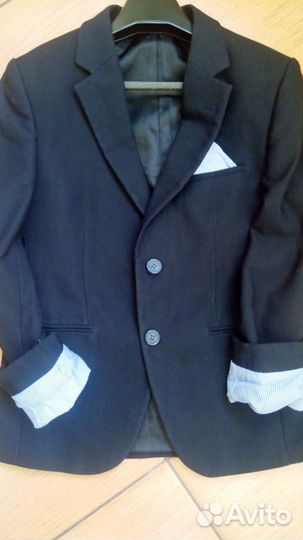 Школьный стильный пиджак