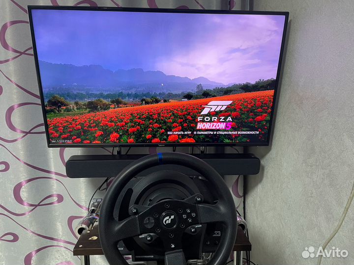 Руль thrustmaster T300 и кокпит