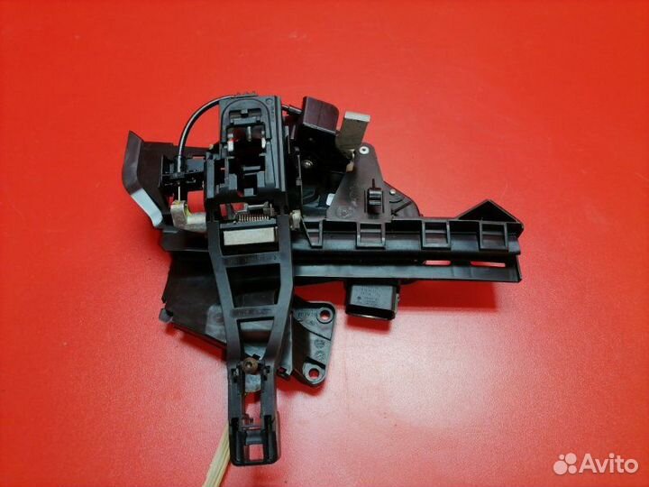 Замок двери задний левый Ford Focus CB4 qqdb 2008