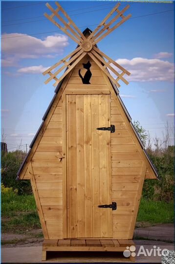 Дачный туалет деревянный