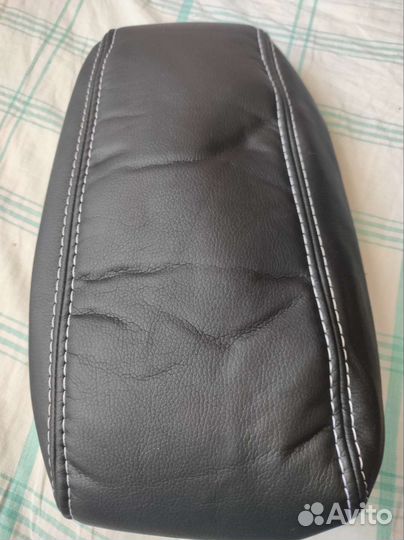 Чехол на подлокотник Лада веста