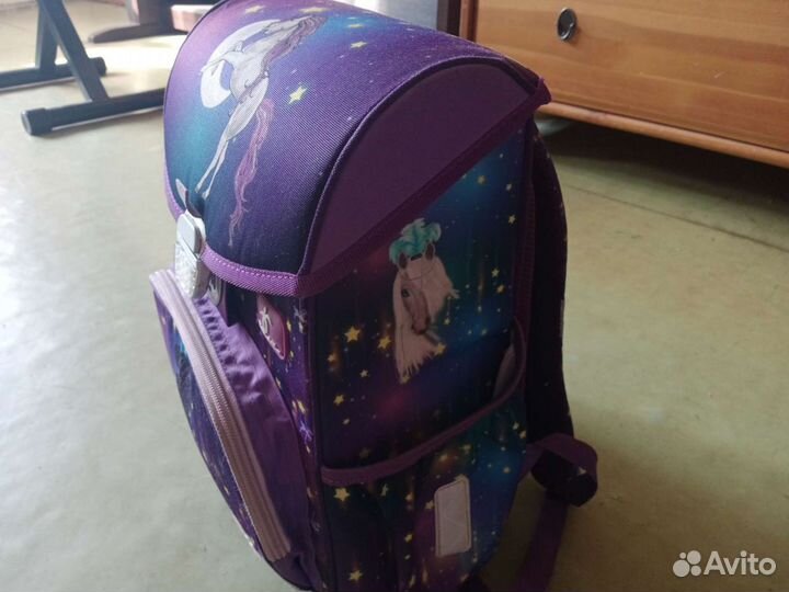 Школьный рюкзак