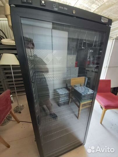Винный шкаф холодильник