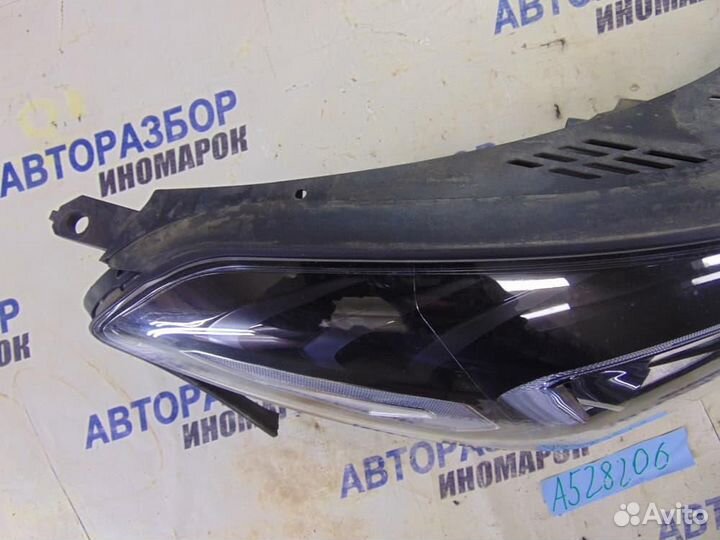 Фара правая для Hyundai Tucson 3 2015