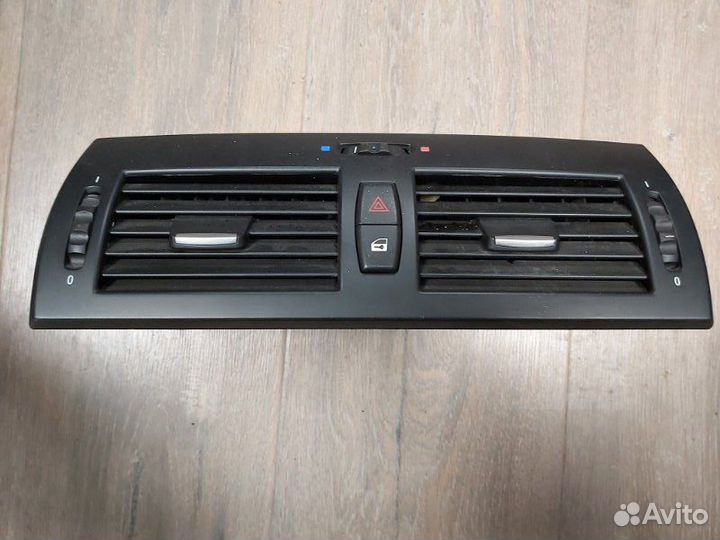 Дефлектор воздушный Bmw X3 2.0D E83 N47 2009