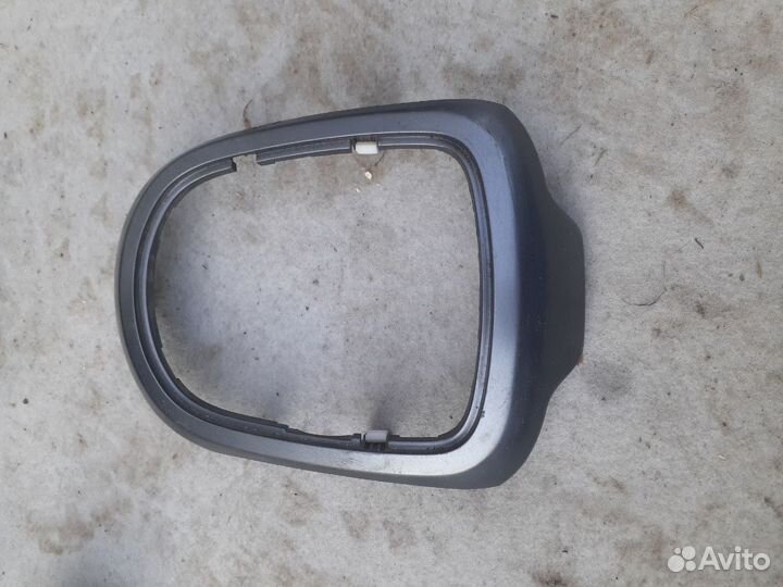 Накладка консоли ручки МКПП Kia Rio 3