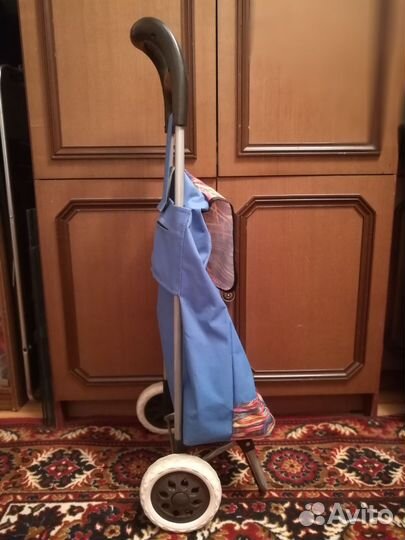 Тележка с сумкой