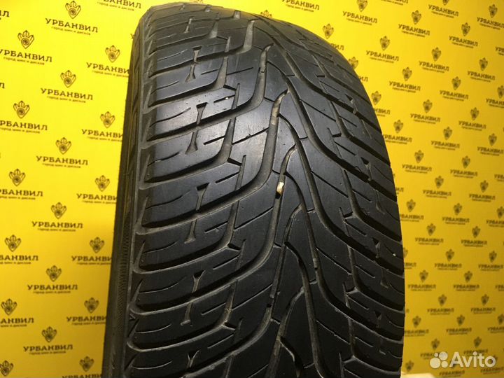 Hankook Ventus ST RH06 235/55 R18 100V