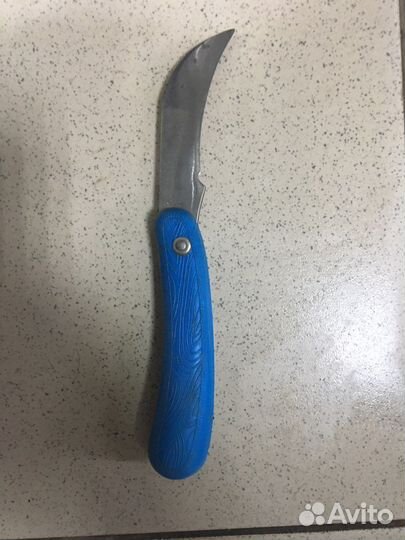 Нож садовый СССР с пластмассовой ручкой
