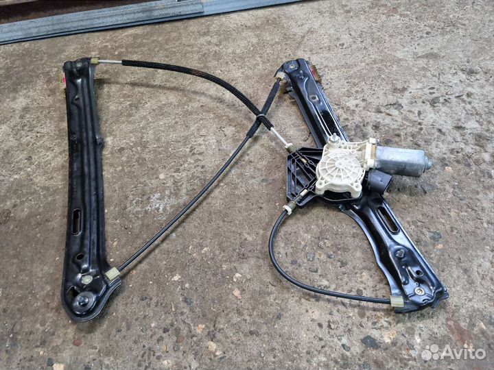 Стеклоподъемник BMW X6 F16