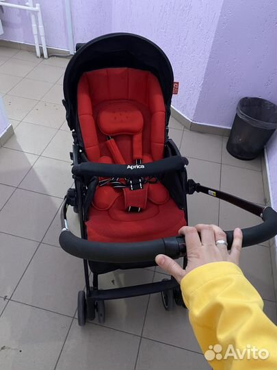Прогулочная коляска aprica