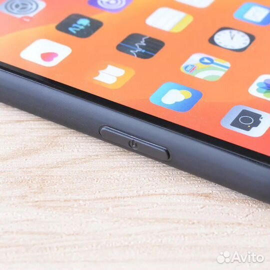 Чехол на iPhone 7 8