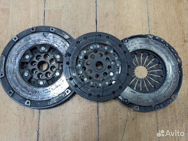 Комплект сцепления Opel Astra H Z17DTH 2008