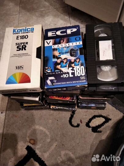 Видеокасеты