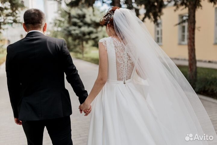 Свадебное платье