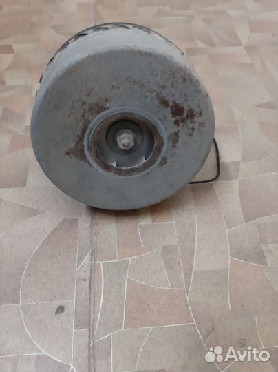 Двигатель для пылесоса Delonghi