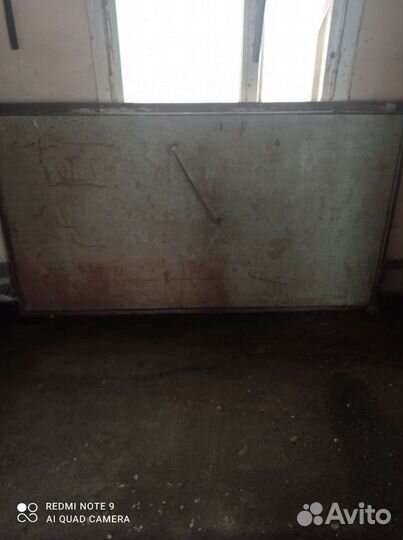 Металлическая дверь бу